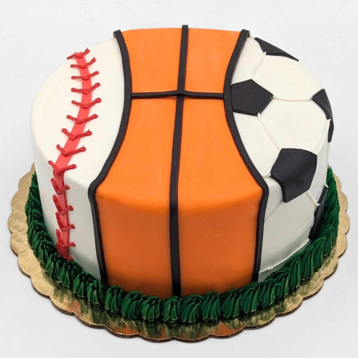 Basketball Cake - 1118 – Cakes and Memories Bakeshop