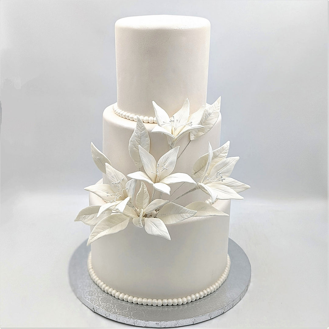 white lily wedding cake White Lilies – Deerfields Bakery