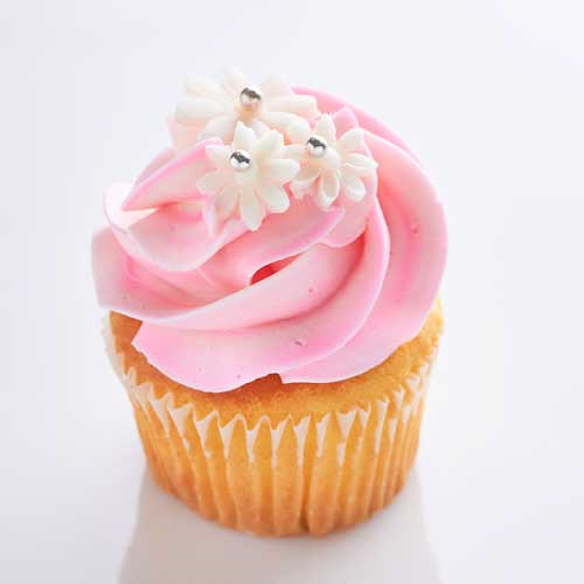 Fake Daisy Cupcakes W/ Assorted Colored Frosting (Set of 6) - HSW – Home  Staging Warehouse